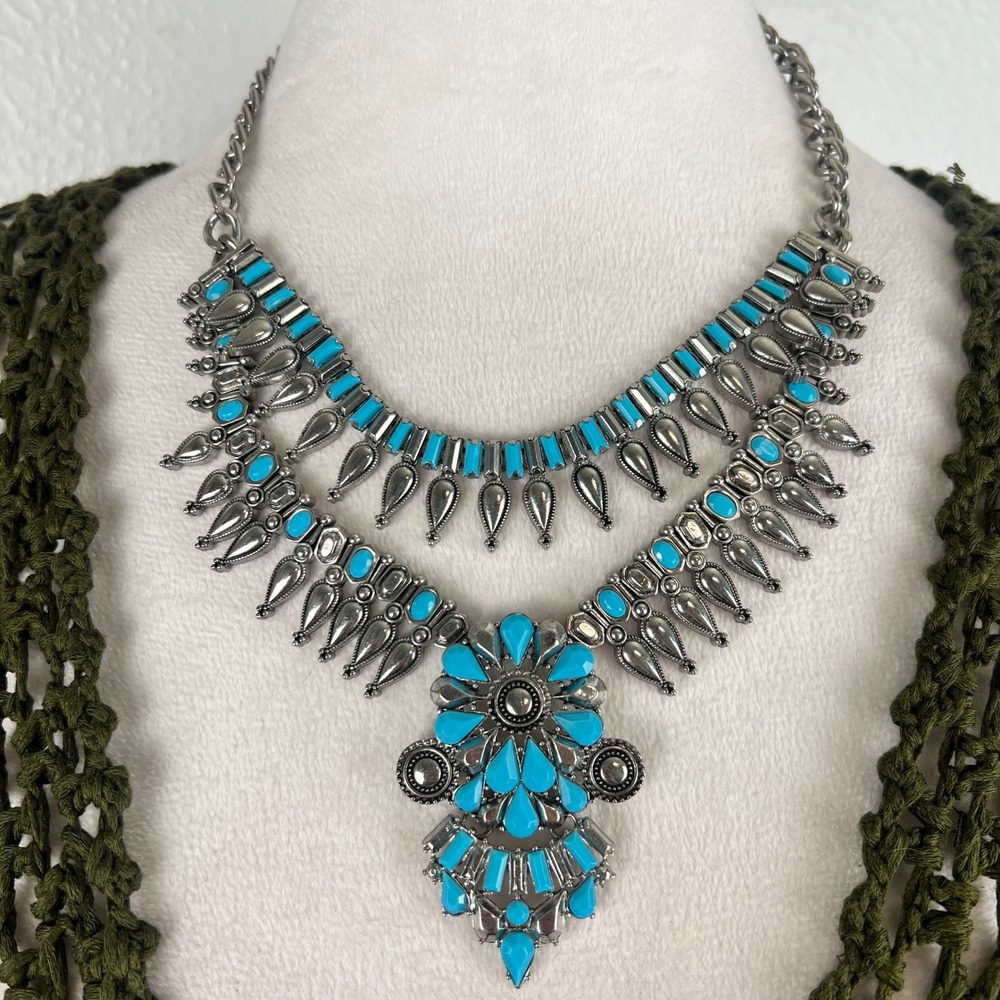 Western Boho Turquoise Bib Statement Necklace Silver Tone Festival Jewelry